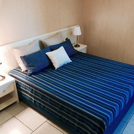 La Fontanina Hotel Giugliano In Campania Extérieur photo